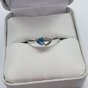 Sterling Silver and blue topaz heart Ring (size 8)